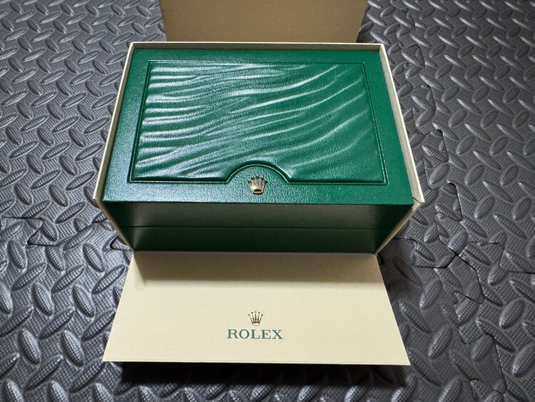 GMTマスターⅡ（高級時計）の商品画像 - 査定依頼日：2025年4月17日 - 最高査定価格：1,560,000円