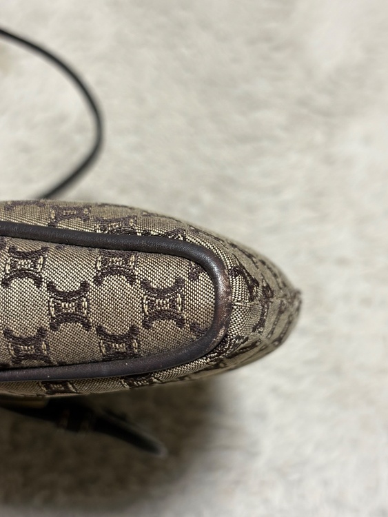 セリーヌ  （ブランドバッグ）の商品画像 - 査定依頼日：2026年1月10日 - 最高査定価格：40,000円