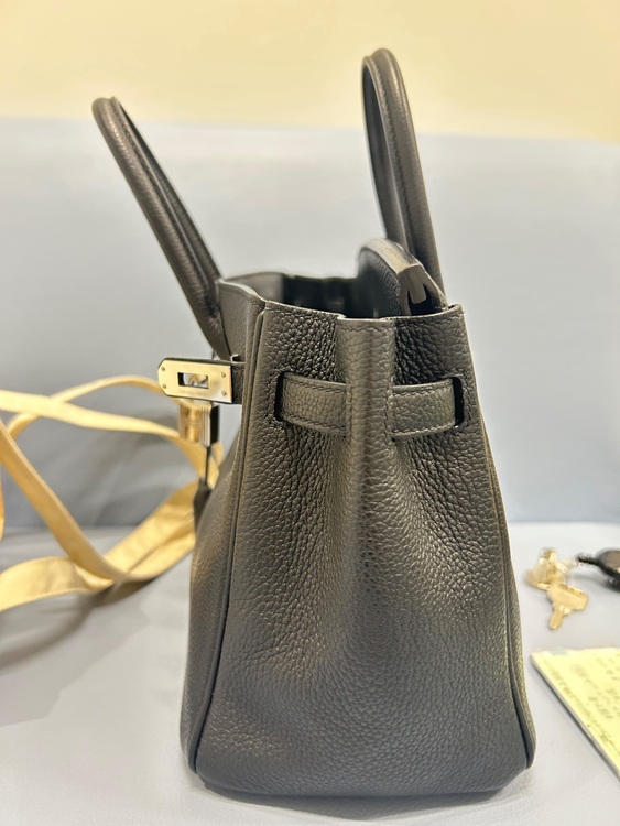 エルメス バーキン （ブランドバッグ）の商品画像 - 査定依頼日：2025年11月19日 - 最高査定価格：3,000,000円