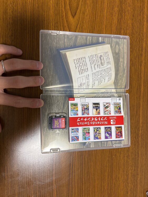 ポケットモンスター　バイオレット（ゲーム機本体・ゲームソフト）の商品画像 - 査定依頼日：2024年12月28日 - 最高査定価格：2,400円