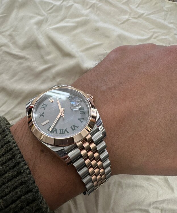 ロレックス デイトジャスト 12630（高級時計）の商品画像 - 査定依頼日：2025年2月1日 - 最高査定価格：2,200,000円