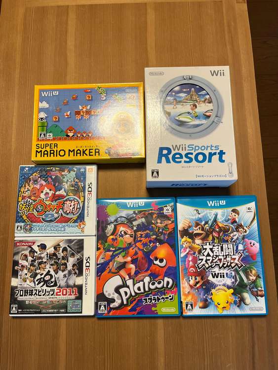 WiiU本体 マリオカート8セット shiro（ゲーム機本体・ゲームソフト）の商品画像 - 査定依頼日：2023年11月12日 - 最高査定価格：3,000円