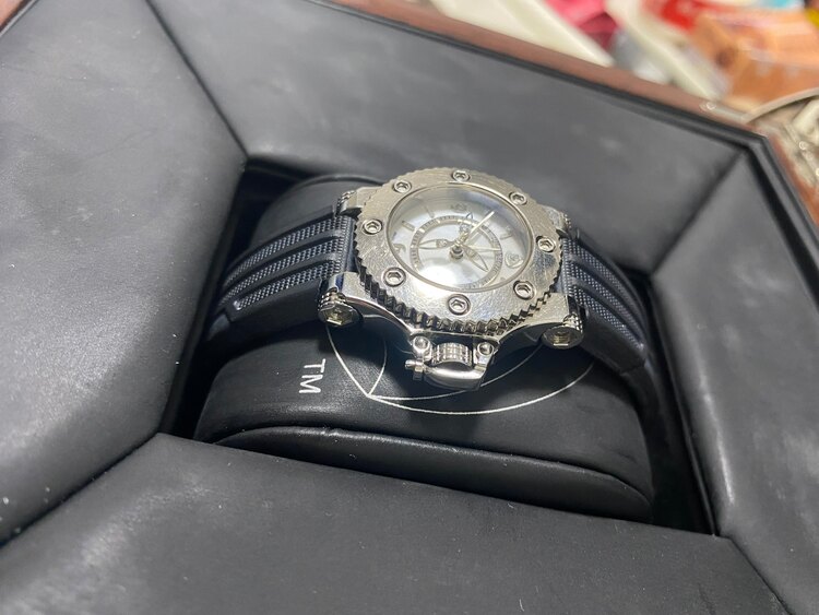 AQUANAUTIC ファーストクーダ（高級時計）の商品画像 - 査定依頼日：2025年2月22日 - 最高査定価格：15,000円