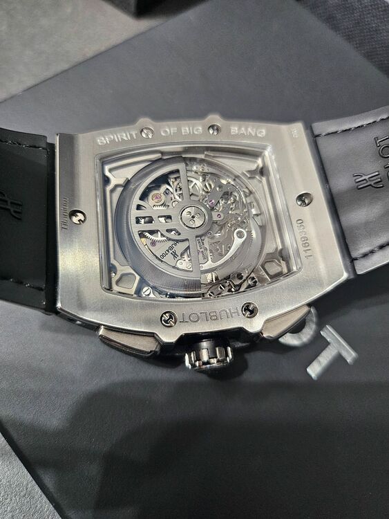 ウブロ ビックバン （高級時計）の商品画像 - 査定依頼日：2025年9月4日 - 最高査定価格：1,500,000円