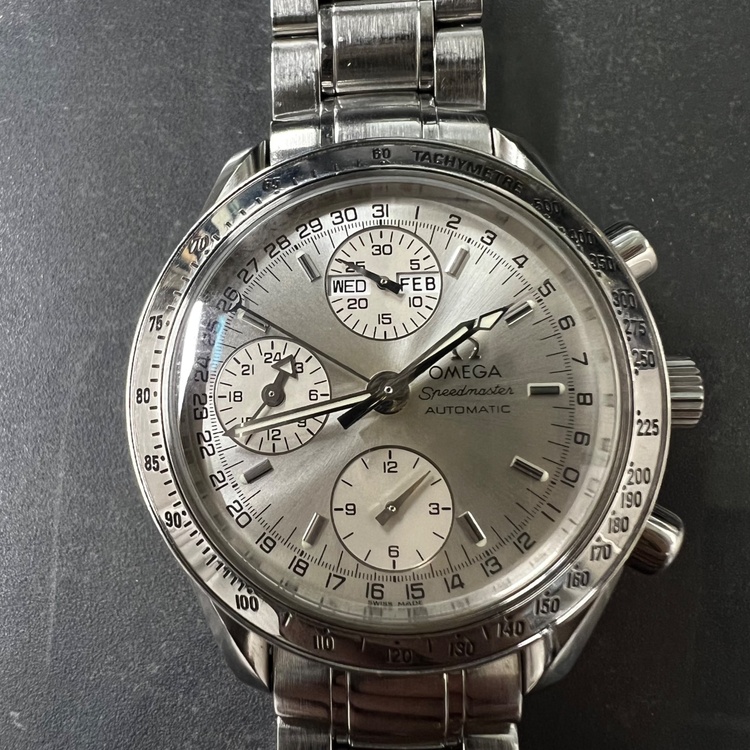 スピードマスターAT トリプルカレンダー（高級時計）の商品画像 - 査定依頼日：2026年3月12日 - 最高査定価格：280,000円