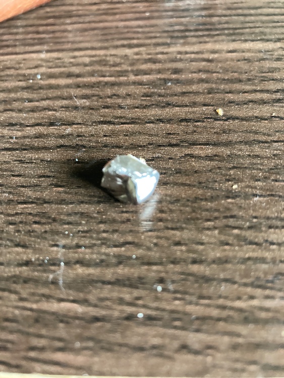 銀歯（金・貴金属）の商品画像 - 査定依頼日：2025年12月14日 - 最高査定価格：1,000円