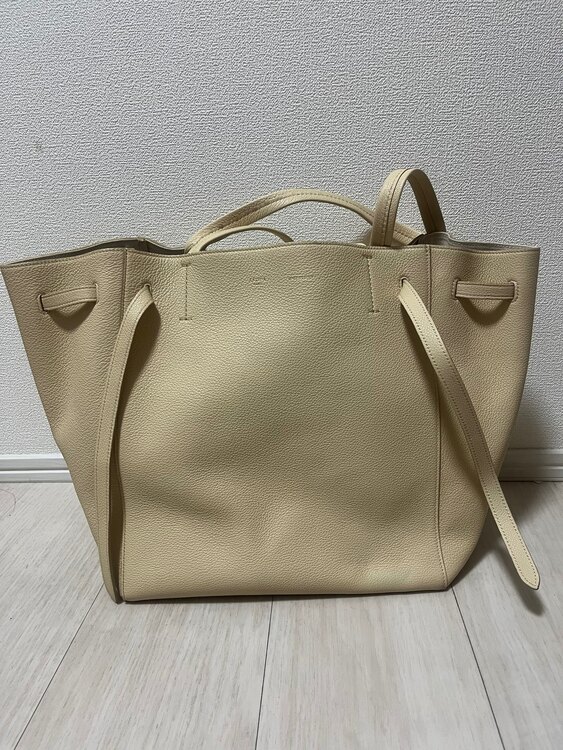 セリーヌ  （ブランドバッグ）の商品画像 - 査定依頼日：2025年3月5日 - 最高査定価格：40,000円