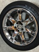 タイヤホイール（カー用品）の商品画像 - 査定依頼日：2025年4月2日 - 最高査定価格：500円