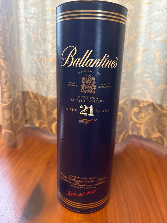 ウイスキー バランタイン （お酒）の商品画像 - 査定依頼日：2025年8月24日 - 最高査定価格：7,000円