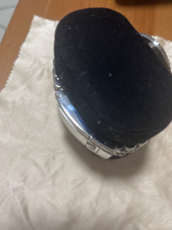 ロレックス GMTマスター 126710GRNr（高級時計）の商品画像 - 査定依頼日：2025年6月24日 - 最高査定価格：2,700,000円