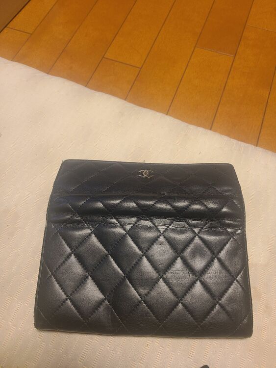 財布（ブランド財布・小物）の商品画像 - 査定依頼日：2025年9月5日 - 最高査定価格：60,000円