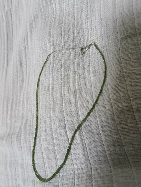 グリーンダイヤモンドネックレス（金・貴金属）の商品画像 - 査定依頼日：2026年3月14日 - 最高査定価格：10,000円