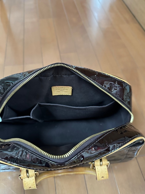 ヴィトン　ヴェルニ（ブランドバッグ）の商品画像 - 査定依頼日：2025年6月8日 - 最高査定価格：70,000円