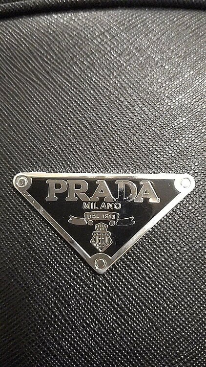 プラダ  （ブランドバッグ）の商品画像 - 査定依頼日：2026年2月15日 - 最高査定価格：70,000円