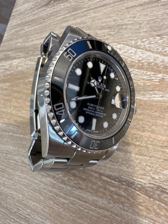ロレックス サブマリーナー （高級時計）の商品画像 - 査定依頼日：2025年6月13日 - 最高査定価格：1,900,000円