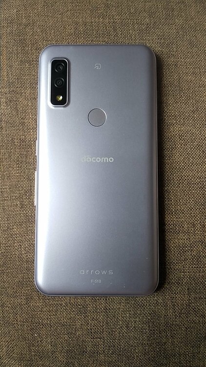 arrows arrows We docomo（スマホ）の商品画像 - 査定依頼日：2026年9月20日 - 最高査定価格：5,000円