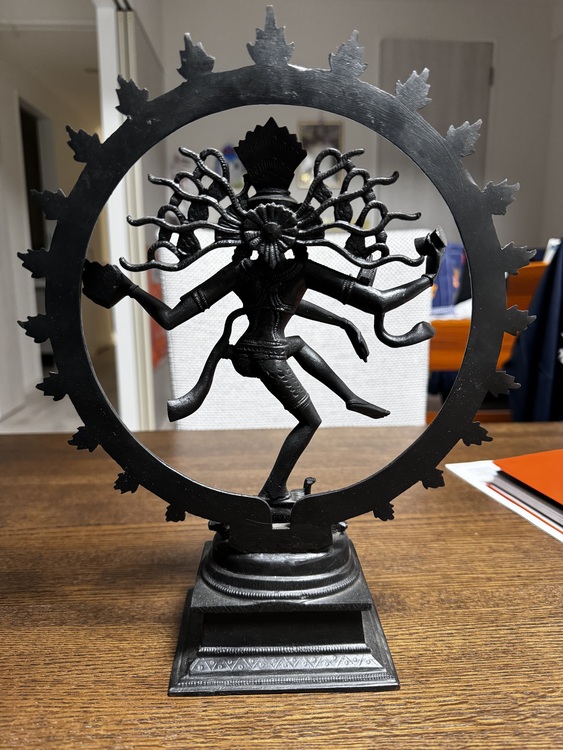 ダンシングシヴァ（美術品・骨董品）の商品画像 - 査定依頼日：2023年11月10日