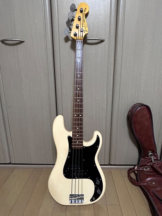 precision bass（ピアノ・楽器・PA機材）の商品画像 - 査定依頼日：2026年6月28日 - 最高査定価格：42,000円