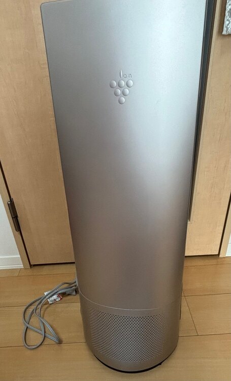 シャープ スリムイオンファン HOT＆COOL （家電）の商品画像 - 査定依頼日：2025年3月19日 - 最高査定価格：1,000円