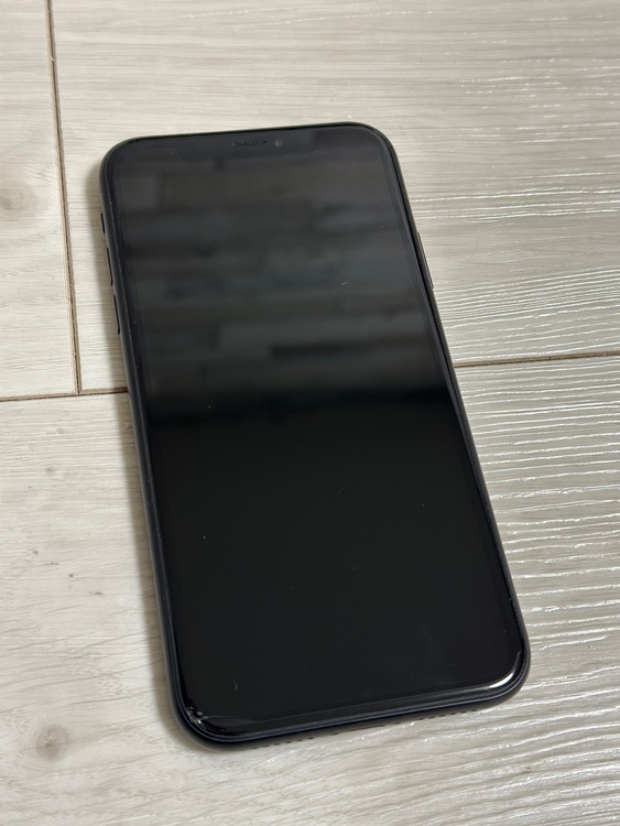 iPhone（スマホ）の商品画像 - 査定依頼日：2026年1月25日 - 最高査定価格：8,000円