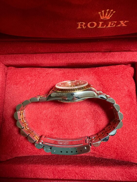 ロレックス デイトジャスト 6917（高級時計）の商品画像 - 査定依頼日：2025年1月7日 - 最高査定価格：650,000円