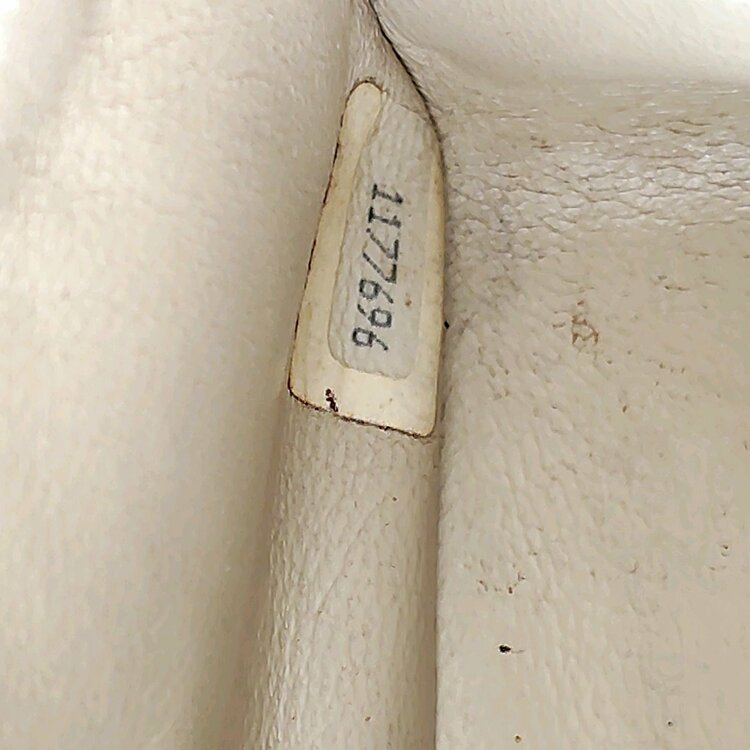チェーンショルダーバッグ（ブランドバッグ）の商品画像 - 査定依頼日：2026年5月13日 - 最高査定価格：300,000円