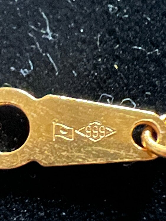 ネックレス（金・貴金属）の商品画像 - 査定依頼日：2025年3月24日 - 最高査定価格：335,000円