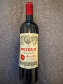 ワイン シャトー・ペトリュス （お酒）の商品画像 - 査定依頼日：2024年12月8日 - 最高査定価格：300,000円