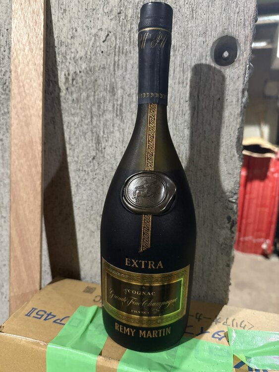 ブランデー レミーマルタン （お酒）の商品画像 - 査定依頼日：2025年5月3日 - 最高査定価格：16,500円