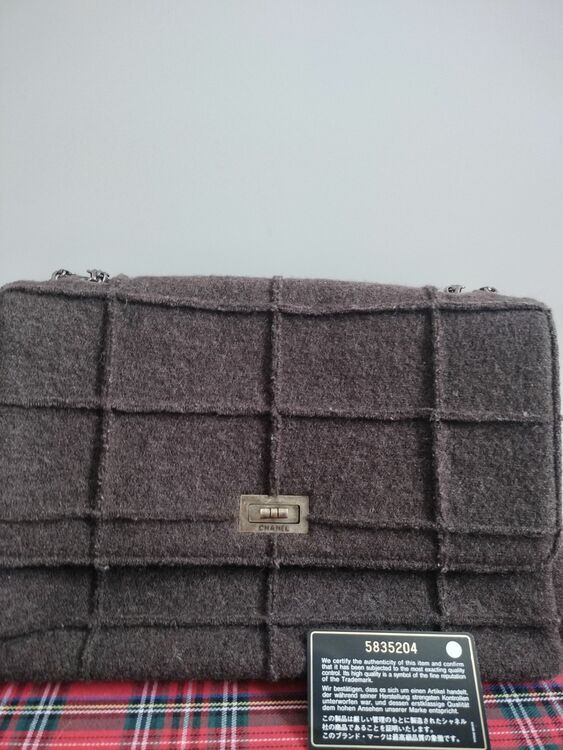 5835204（ブランドバッグ）の商品画像 - 査定依頼日：2025年7月28日 - 最高査定価格：100,000円