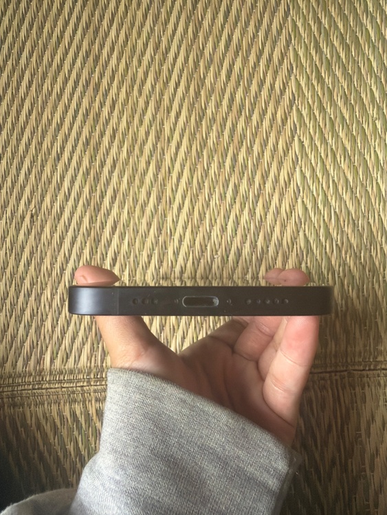 iPhone12（スマホ）の商品画像 - 査定依頼日：2026年7月6日 - 最高査定価格：35,000円