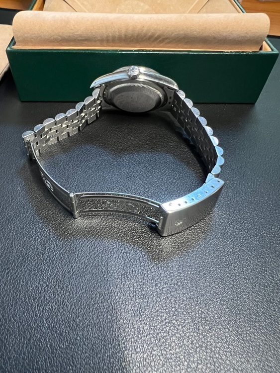 16234（高級時計）の商品画像 - 査定依頼日：2025年10月28日 - 最高査定価格：1,000,000円