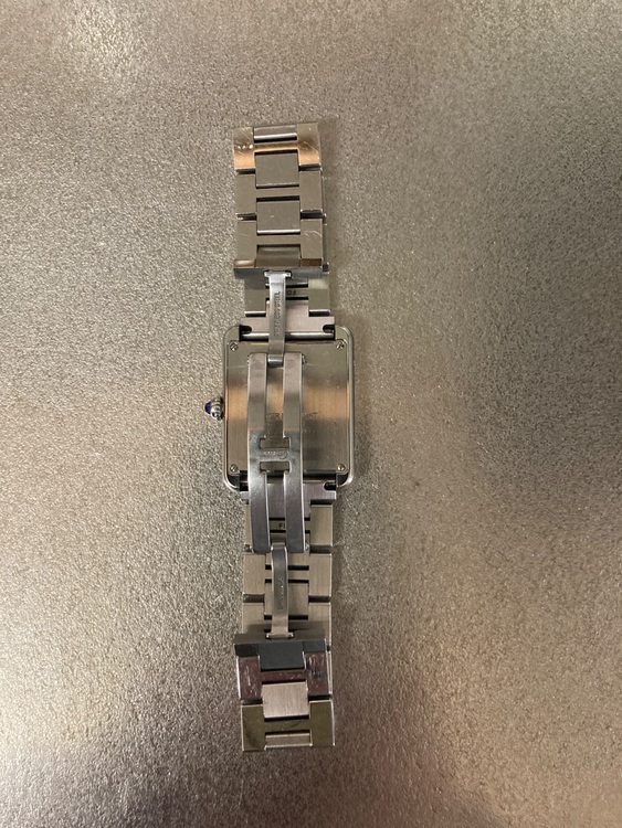 カルティエ タンク （高級時計）の商品画像 - 査定依頼日：2025年8月8日 - 最高査定価格：370,000円