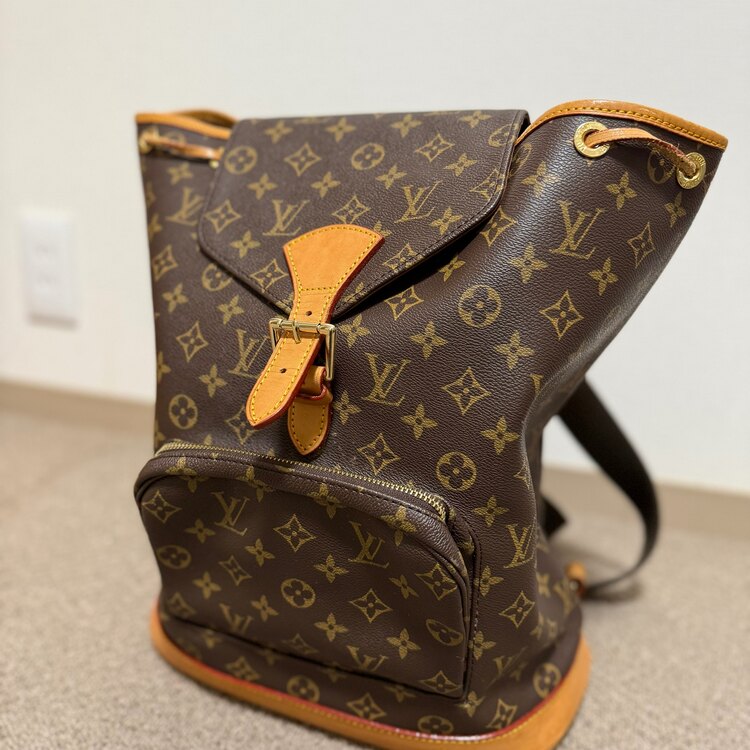 ルイヴィトン　リュック　傷あり（ブランドバッグ）の商品画像 - 査定依頼日：2025年5月19日 - 最高査定価格：60,000円