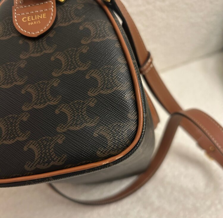 トリオンフキャンバス＆カーフスキン スモールボストン（ブランドバッグ）の商品画像 - 査定依頼日：2025年4月25日 - 最高査定価格：145,000円