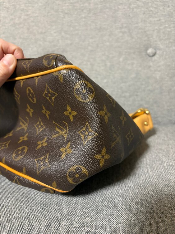 FL0016（ブランドバッグ）の商品画像 - 査定依頼日：2025年5月3日 - 最高査定価格：180,000円