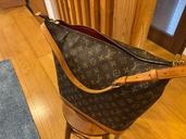 ショルダーバッグ（ブランドバッグ）の商品画像 - 査定依頼日：2025年12月25日 - 最高査定価格：90,000円