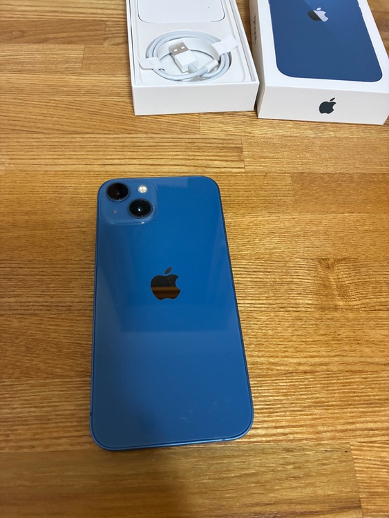 iPhone 13（スマホ）の商品画像 - 査定依頼日：2026年10月16日 - 最高査定価格：42,500円