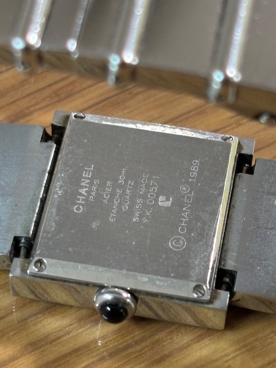 シャネル その他 マドモアゼル H0830ホワイト（高級時計）の商品画像 - 査定依頼日：2025年12月5日 - 最高査定価格：180,000円