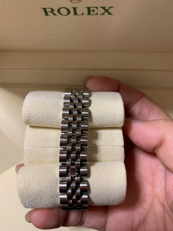 ロレックス デイトジャスト 17917（高級時計）の商品画像 - 査定依頼日：2025年1月28日 - 最高査定価格：700,000円