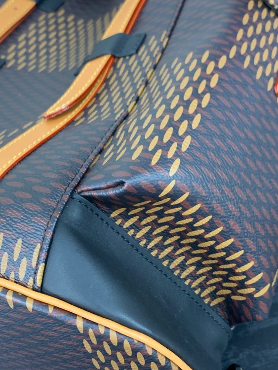 クリストファーPM N40358 ダミエジャイアント モノグラム NIGO バッ（ブランドバッグ）の商品画像 - 査定依頼日：2022年9月12日 - 最高査定価格：272,000円