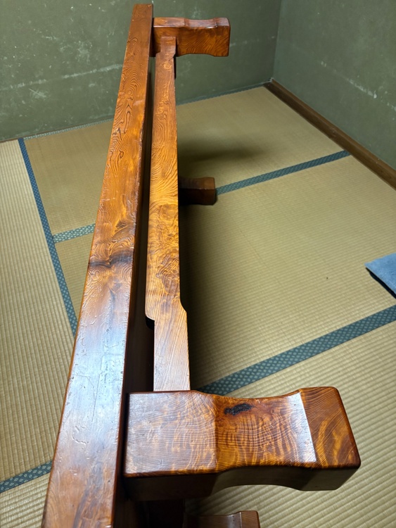 一枚物屋久杉テーブル（家具・寝具）の商品画像 - 査定依頼日：2026年5月25日 - 最高査定価格：55,000円