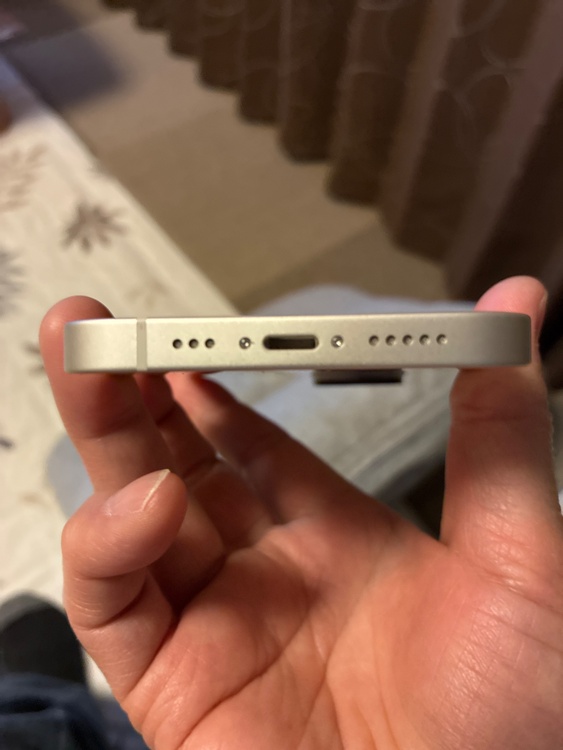 iPhone 14 128GB SIMフリー（スマホ）の商品画像 - 査定依頼日：2026年3月13日 - 最高査定価格：47,000円