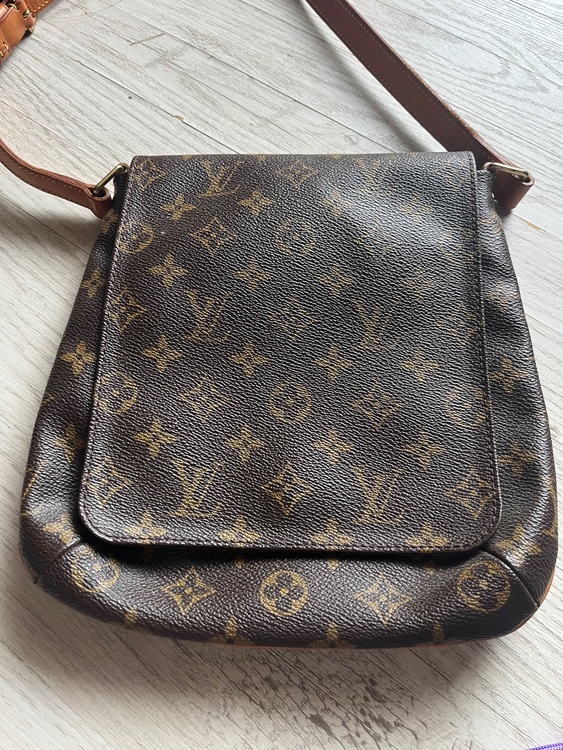 ルイヴィトン モノグラム （ブランドバッグ）の商品画像 - 査定依頼日：2025年6月23日 - 最高査定価格：68,000円