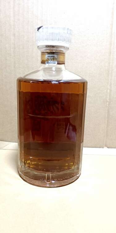 響１７年　旧ボトル（お酒）の商品画像 - 査定依頼日：2025年3月26日 - 最高査定価格：20,000円