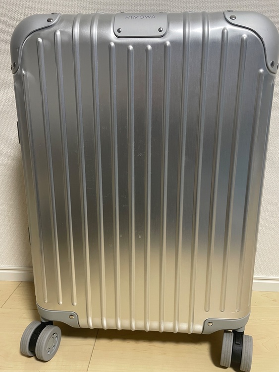 キャリーケース（古着・ファッション）の商品画像 - 査定依頼日：2026年3月13日 - 最高査定価格：70,000円