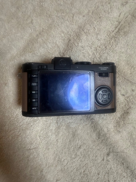 X2 アラカルト ベージュ（カメラ）の商品画像 - 査定依頼日：2025年9月23日 - 最高査定価格：60,000円