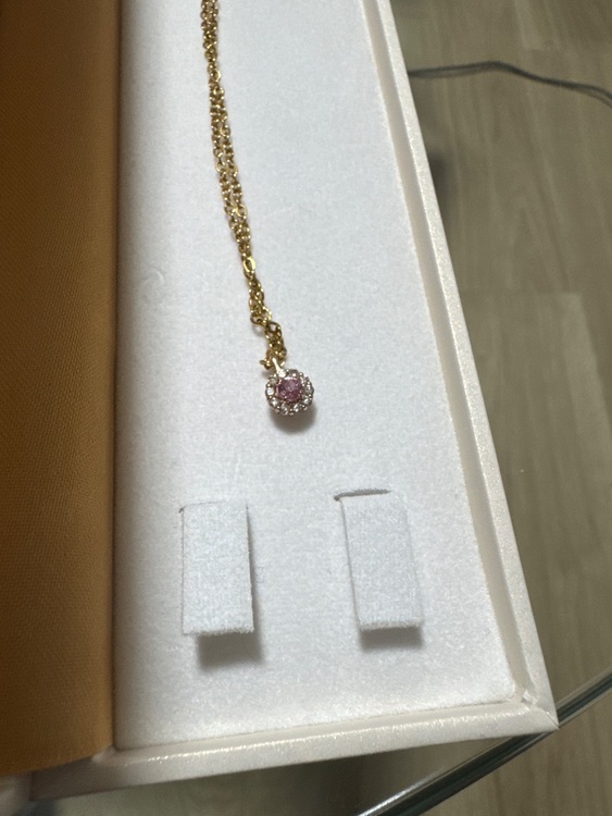 パパラチアサファイアネックレス（金・貴金属）の商品画像 - 査定依頼日：2025年9月29日 - 最高査定価格：300,000円