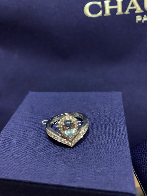 ショーメ　ジョセフィーヌ（宝石）の商品画像 - 査定依頼日：2023年1月11日 - 最高査定価格：400,000円