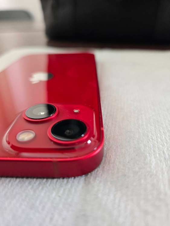 iPhone 13 128GB SIMフリー（スマホ）の商品画像 - 査定依頼日：2025年8月25日 - 最高査定価格：43,000円